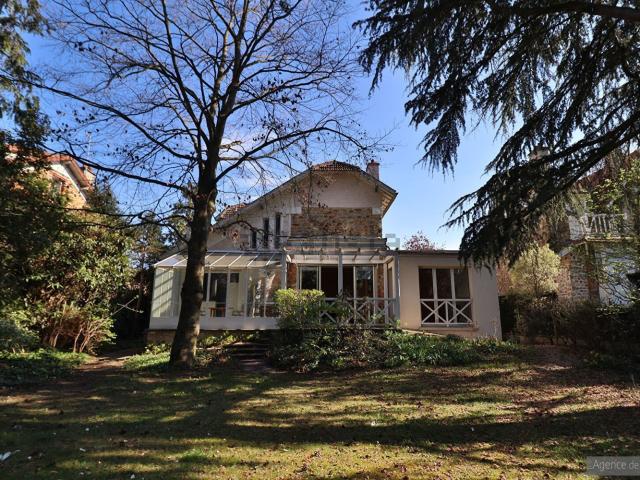 Maison, Verrières le Buisson