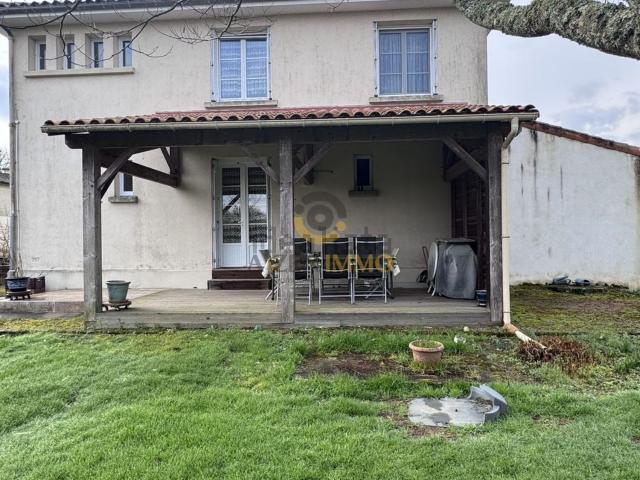 Maison, Verruyes