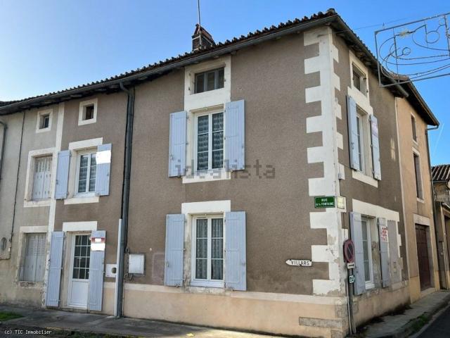 Maison, Verteuil sur Charente