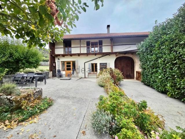 Maison, Vescles