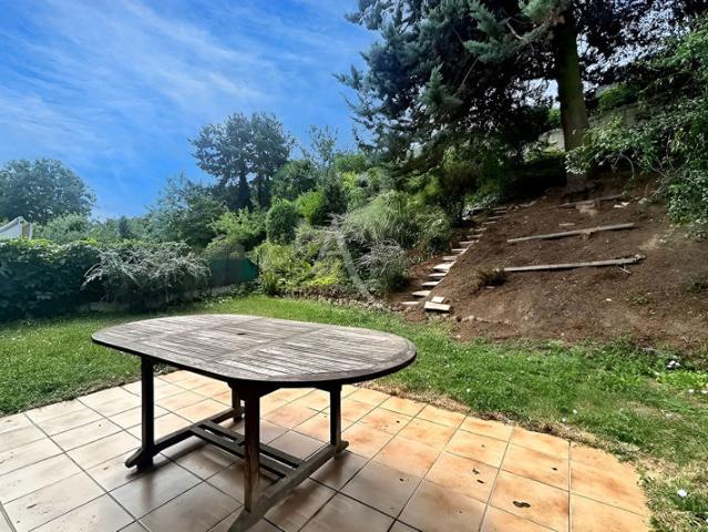 Maison Vitry Sur Seine Vitry sud Ardoines 6 pièces 111 m²