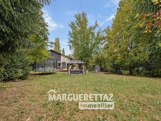 Maison, Viuz en Sallaz