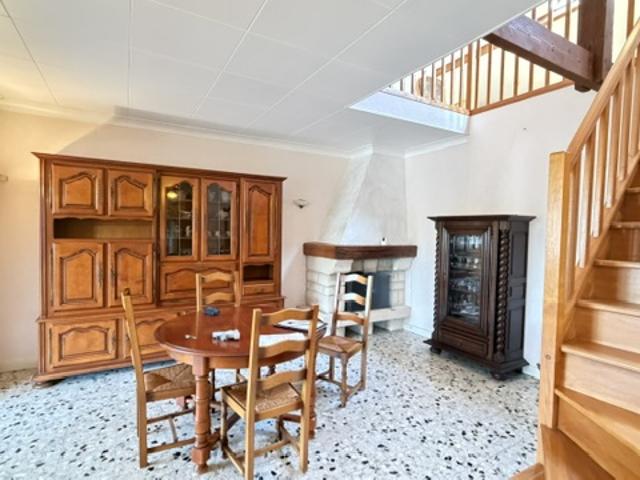 Maison vivable de plain pied avec sous sol complet