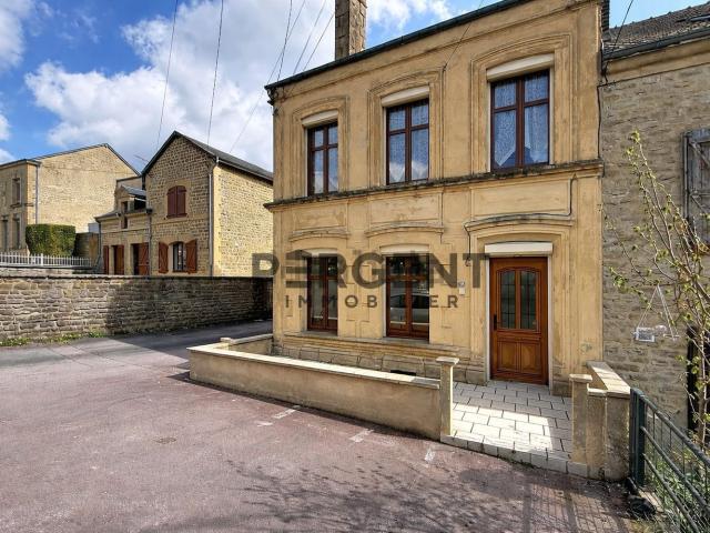 Maison, Vivier au Court