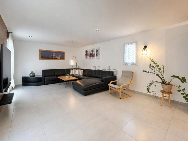 Maison, Viviers