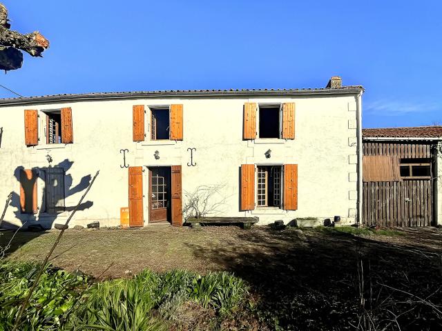 Maison Vix 3 pièce s 160m2 SUR 1014 m2 de parcelle
