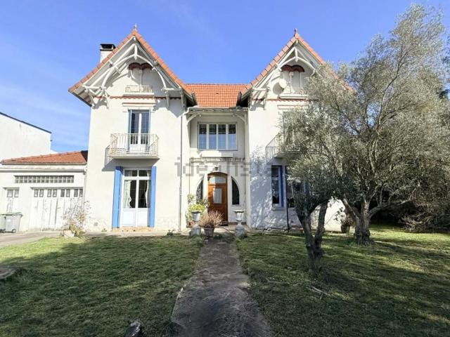 Maison, Vic en Bigorre