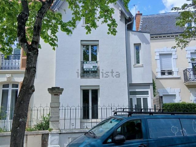 Maison, Vichy