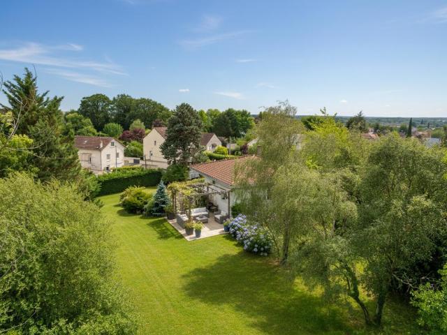 Maison Vierzon 4 pièce s 159 m2