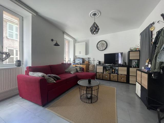 Maison, Vif