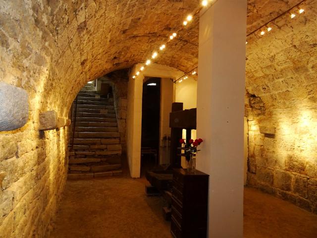 Maison vigneronne 200m² Lods