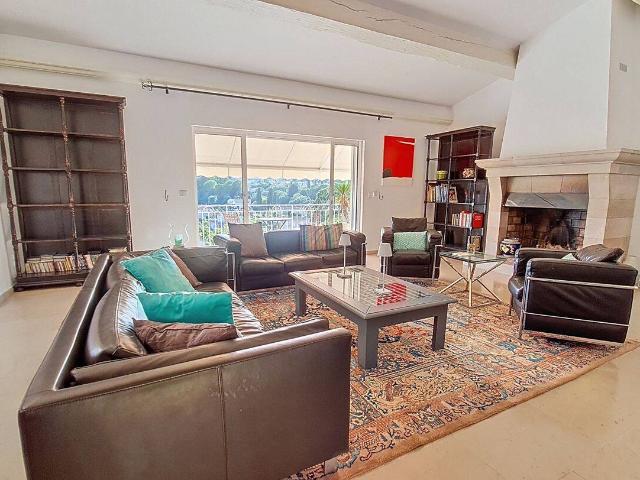 Maison Villa 6 pièces 175.29 m²