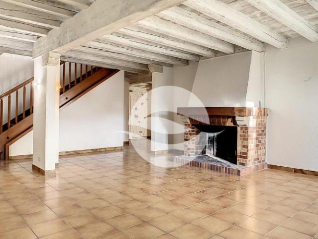 Maison villageoise de Charme avec piscine