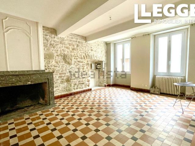 Maison, Villalier
