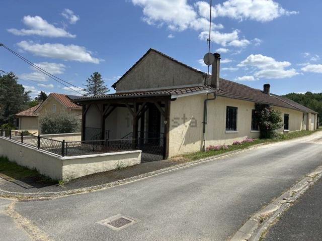 Maison, Villamblard