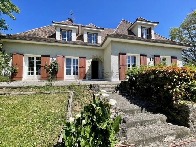 Maison, Villamblard
