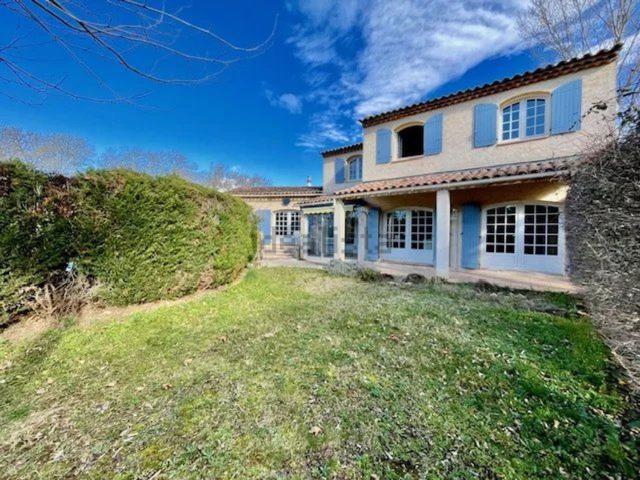 Maison, Villars