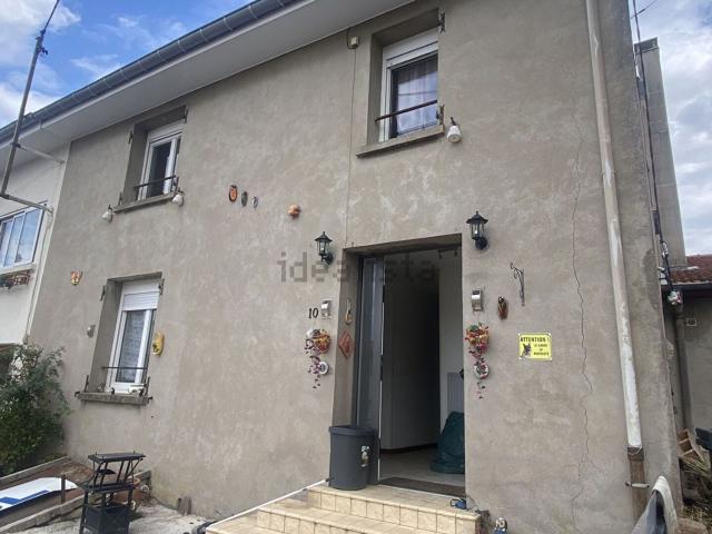Maison, Ville en Vermois