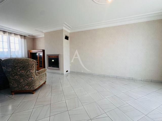 Maison Villebarou 5 pièce s 120 m²