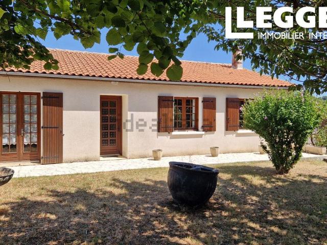 Maison, Villebois Lavalette