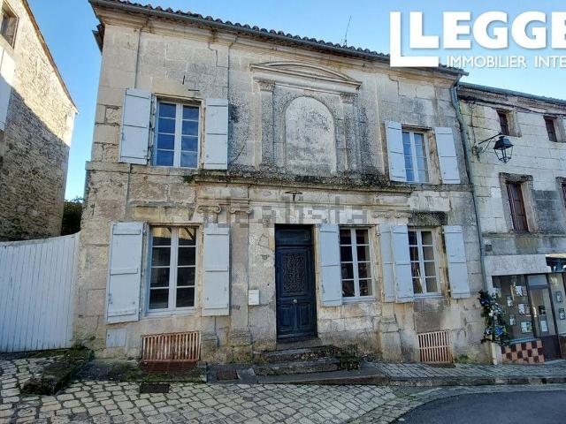 Maison, Villebois Lavalette