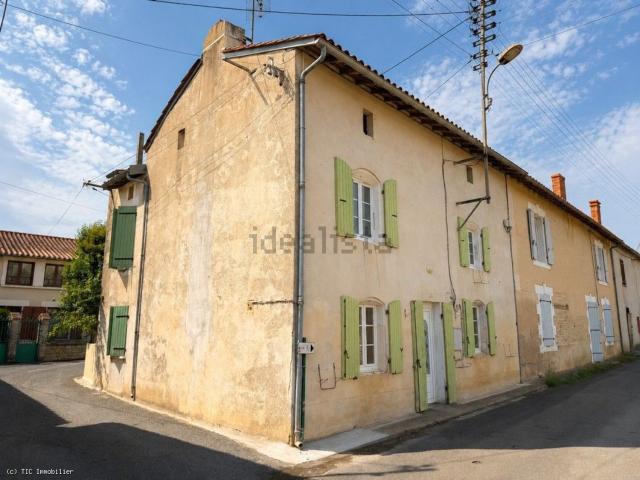 Maison, Villefagnan