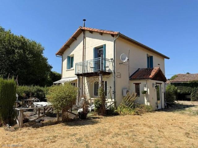 Maison, Villefagnan