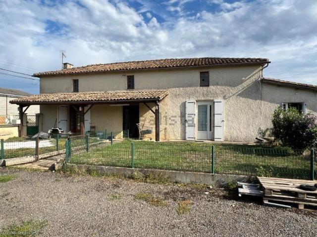 Maison, Villefagnan