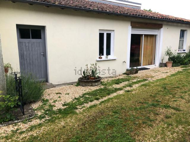 Maison, Villefagnan