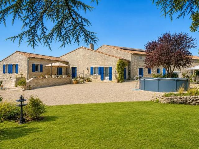 Maison, Villefagnan