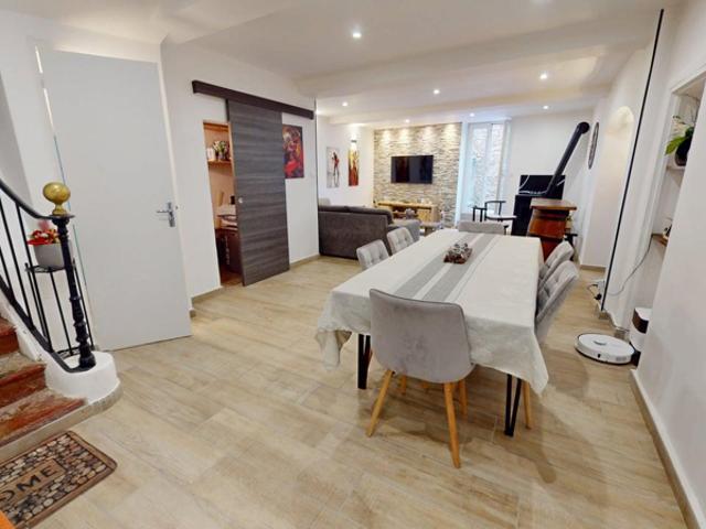 Maison Villegly 4 pièce s 117 m2
