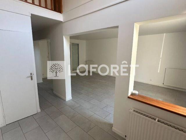 Maison Villejuif 5 pièces 4 chambres 98.88 m2
