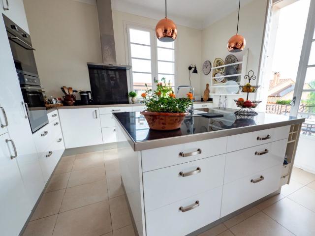 Maison, Villelongue dels Monts