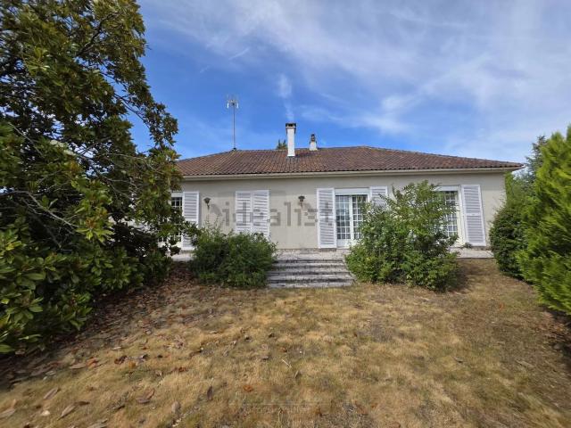 Maison, Villemandeur