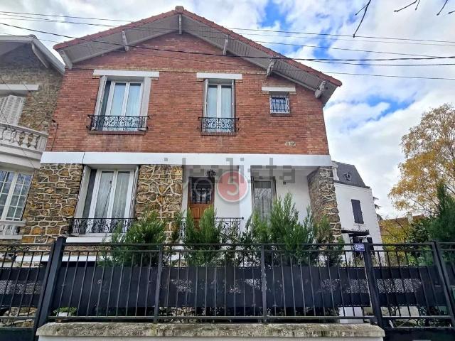 Maison, Villemomble