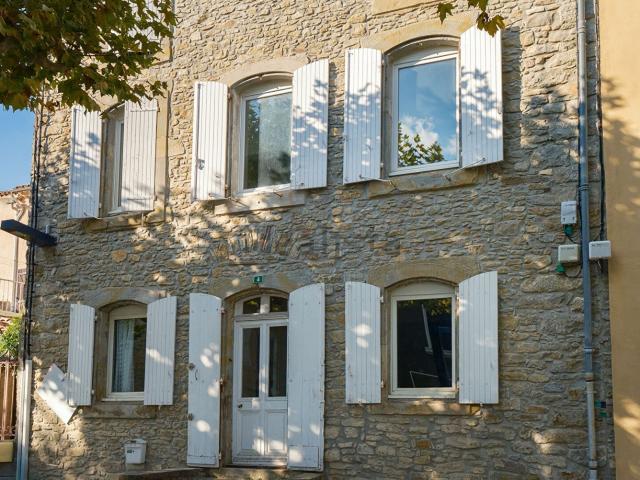 Maison, Villemoustaussou