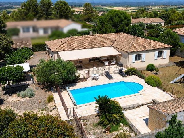 Maison, Villemoustaussou