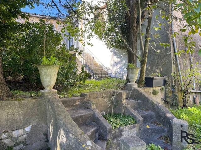 Maison, Villeneuve de Berg
