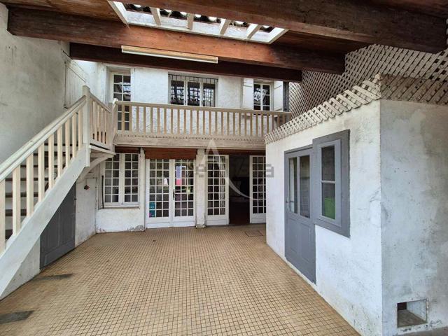 Maison, Villeneuve de Marsan