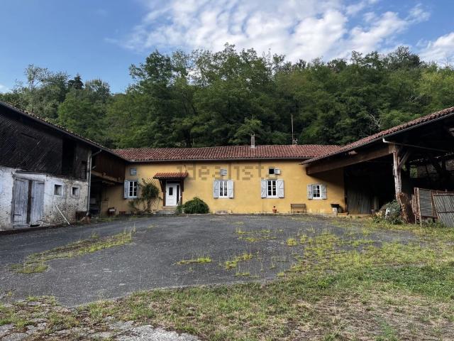 Maison, Villeneuve de Rivière
