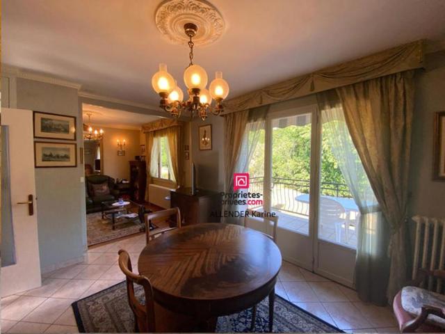 Maison Villeneuve L Archeveque 6 pièce s 83 m2