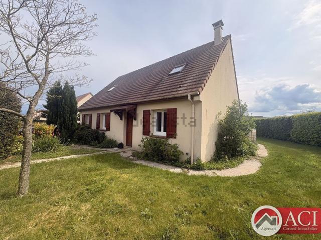 Maison, Villeneuve les Sablons