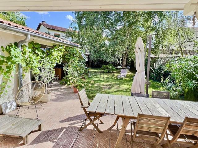 Maison, Villeneuve sur Lot