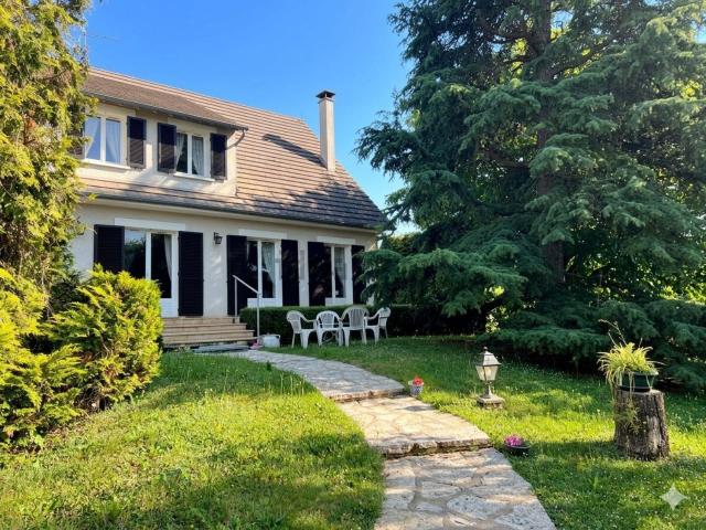 Maison, Villeneuve sur Yonne