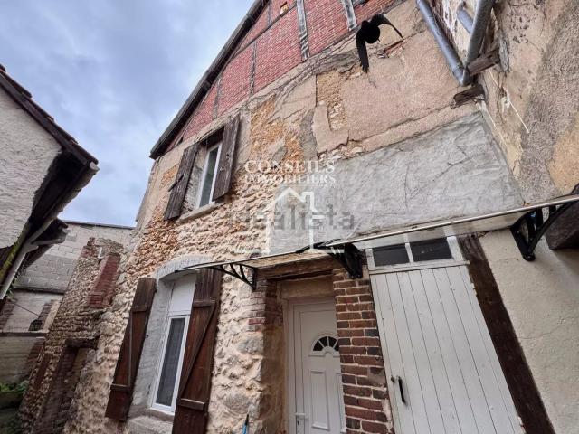 Maison, Villeneuve sur Yonne