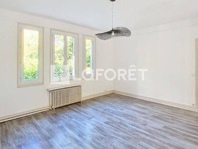 Maison Villennes sur seine 7 pièce s 212.13 m2