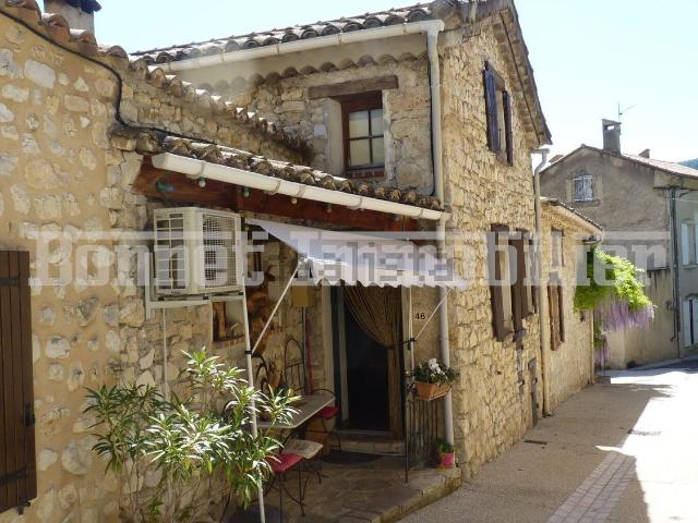 Maison, Villeperdrix