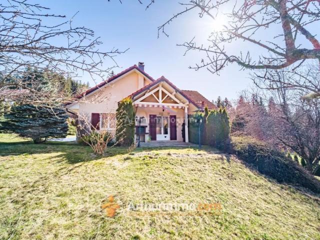 Maison, Villers le Lac