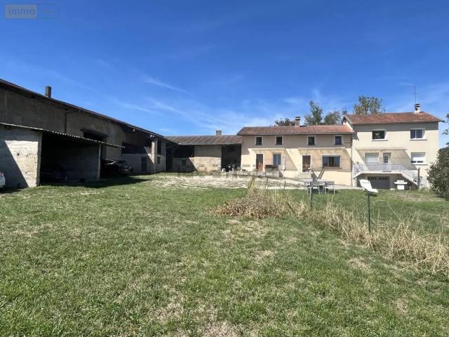 Maison, Villieu Loyes Mollon