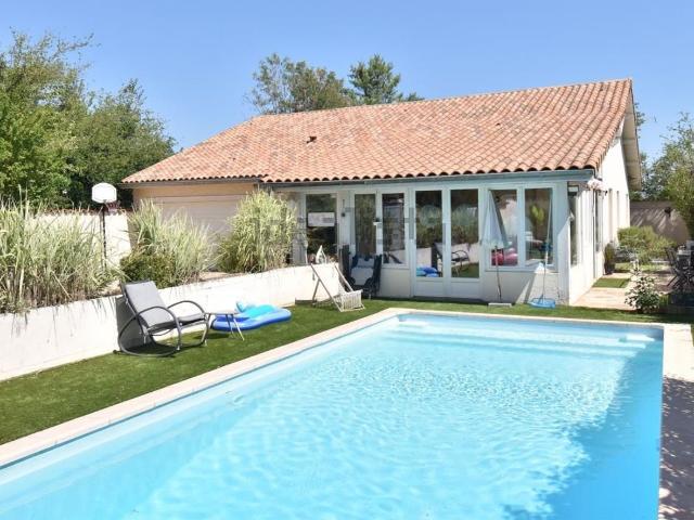Maison, Villieu Loyes Mollon